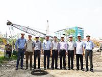 Lãnh đạo Công ty thăm và kiểm tra công trình xây dựng Dự án Khu điều trị chất lượng cao – Bệnh viện Đa khoa tỉnh Thái Bình.
