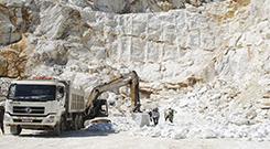 Phê duyệt gần 305 triệu tấn trữ lượng đá vôi và đá sét làm nguyên liệu xi măng tại Nghệ An
